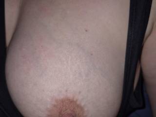 Nice tit hanging out