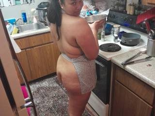 Wifey cooking dinner and ready to play...