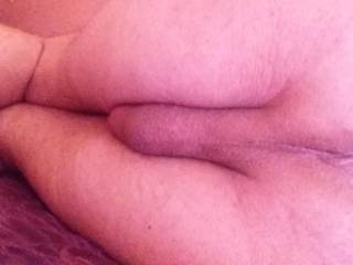 Run your tongue between my asshole and my balls, make me quiver. 😱😋😈