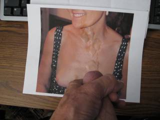 Jo receives the cum shot she wanted when she sent me her photo. I love sexy wifes.
