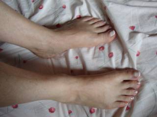 Nice feet of Maggyfor magic feet-job !!