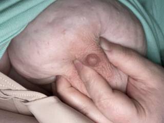 She is so large, I can't get my hand around it.  I wonder if your hand is big enough to hold me.