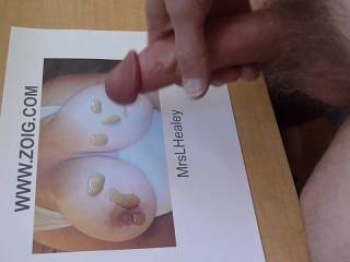 MrsLHealey wanted cum on her big tits....