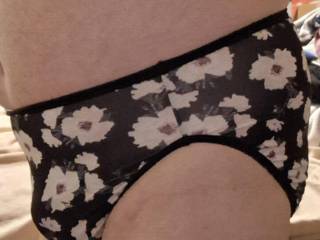 My new sexy silkie VF Illumination granny panties, these feel GOOD..