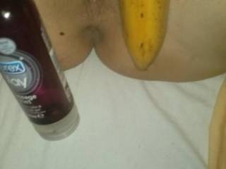 doing my pussy with banana...