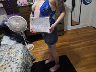 Demin skirted  girlfriend