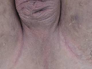 Ladies, do you like men who manscape?  I just feel so much cleaner after a fresh shave.  Want to shave me?