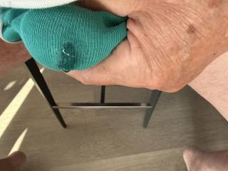 Love it when my precum can\'t hold back! How about you?