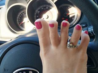 Girlfriend sent me this after a pedicure she got because she was coming to see me.