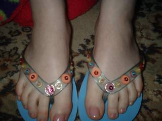 wife beach flip flops