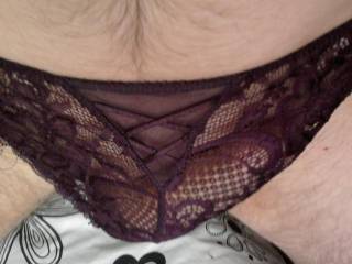 send me your knickers and i will show u the out cum