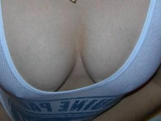 LOVE it! you have fantastic tits :) mmmm, love how we can see your hard nipples too :)