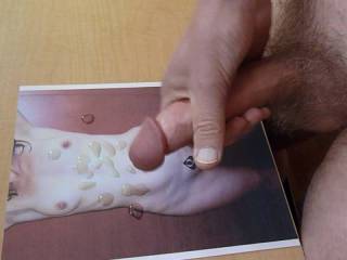 Covering Mrs. Blacktar420 with my cum.... so sexy