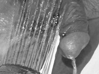 Love H0T & STEADY water spraying on my cock &Balls