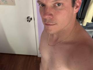 Be honest what do ya’ll think, no my dick was not hard, you seen it before.