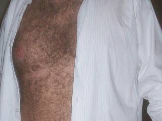 Mmmm I so love a man with a hairy chest!  I want to run my fingers though yours and play.