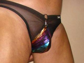 Love the jewel holder. I need a pair.