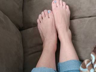 Because some of you want to see my feet...