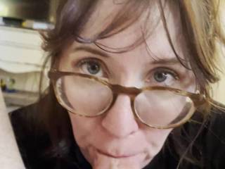 She loves to suck and rim