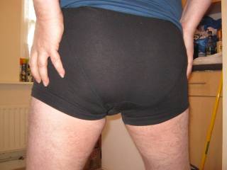 I know lots of you like to see men's bums not only bare but accentuated by shorts too and I am happy to oblige