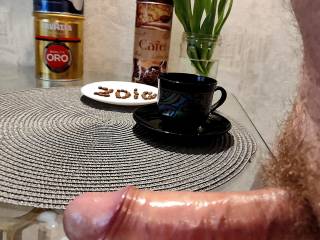 everything you need...flowers, coffee, thick, fatty cream, and an original-looking spoon with a leather case...a complete set...the most complete...