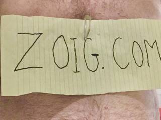 Hanging out naked looking at Zoig women