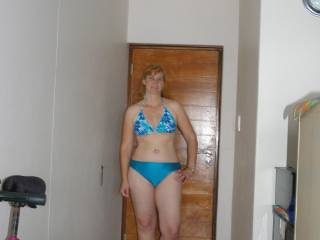 mmm so sexy  babe  will like to meet  u  mail me on kooscronjee at g mail dot com