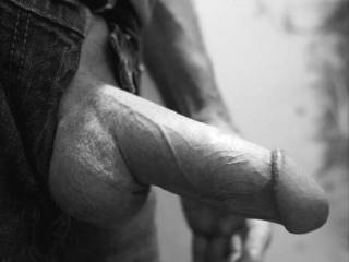 Homme Sexuelle - Noir et Blanc Classique: "Getting To The Point"