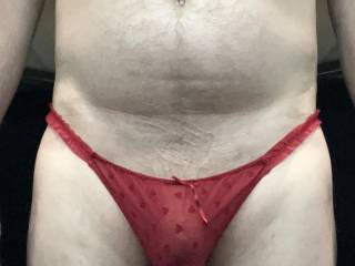 Women’s red lace panties do you like ?