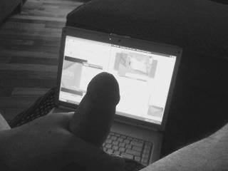 I can't keep my pants on when HotMarriedCouple have their cam on.