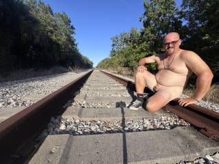 walk down with this pathway and I saw this train drive. I had to take some naked pictures in front of it. Hope y’all enjoy.