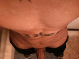 Took a semi body pic ladies tell me what you think