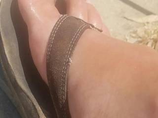 getting some color no my feet