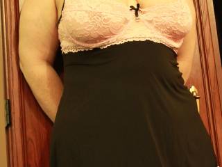 Pink and black...such a classy and sexy look!  Want to have a peek at what's underneath?