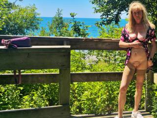 Johanne flashing her sexy mature body by Lake Erie ( All pictures done with DSLR & high resolution cell phone 150mp or more)