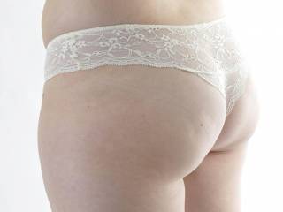 that`s not a thong they r french knickers. but ye i like your ass...xxx