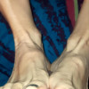 A delicious footjob from my massage girlfriend, and she thinks it's incredibly hot to do 🤗 Do you also find it fun and hot to give a footjob? 😃